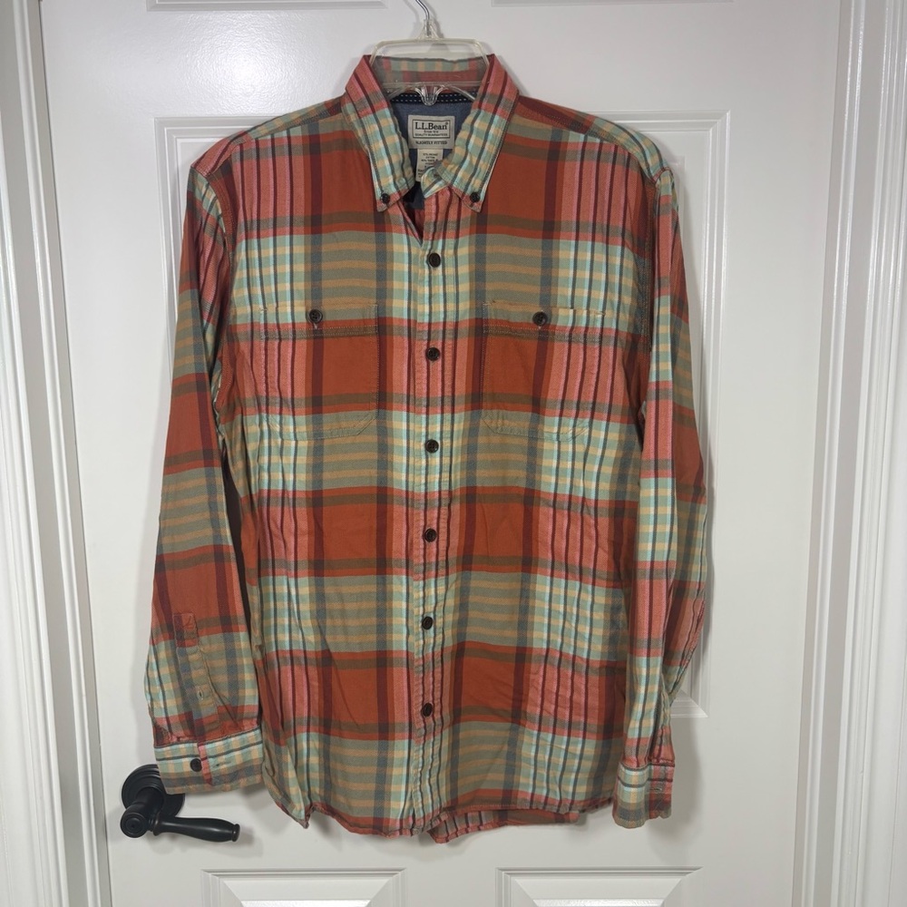 L.L. Bean Long Sleeve Button Down Plaid Shirt Men’s M Rust and Teal